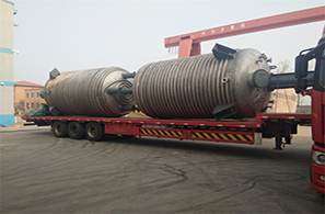 25���഼��